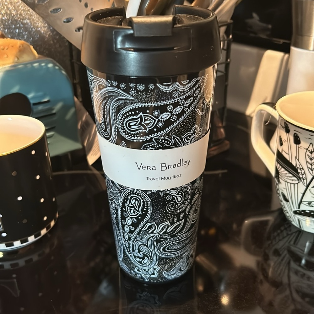 VERA BRADLEY 16 oz. Black & White “Steller Paisley” Travel Mug